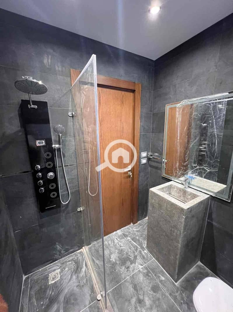 6 0239d060-8061-4260-a871-971ae40352a1. jpg