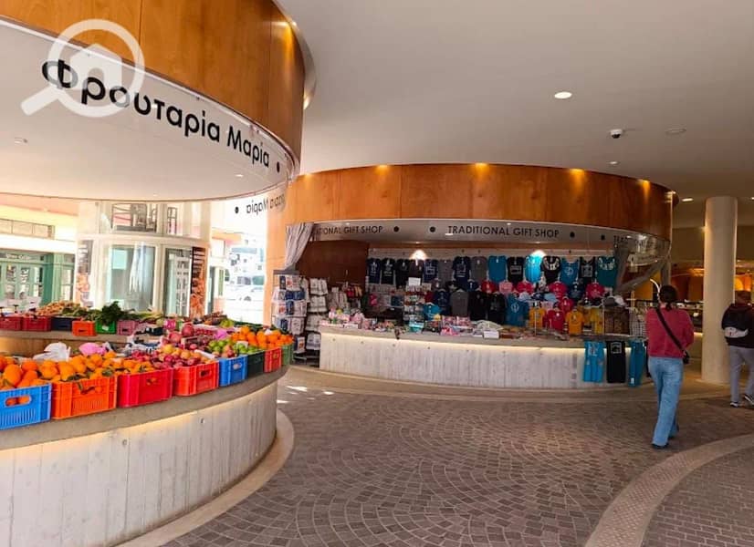 7 d6ccb0cc-9c40-418f-8d82-fdbda4259d85. jpg