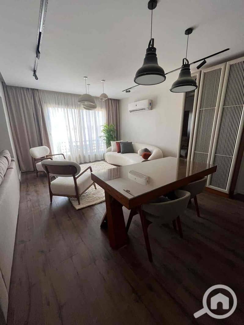 0a213d8b-fd48-468e-b4a8-698a14b5b638. jpg