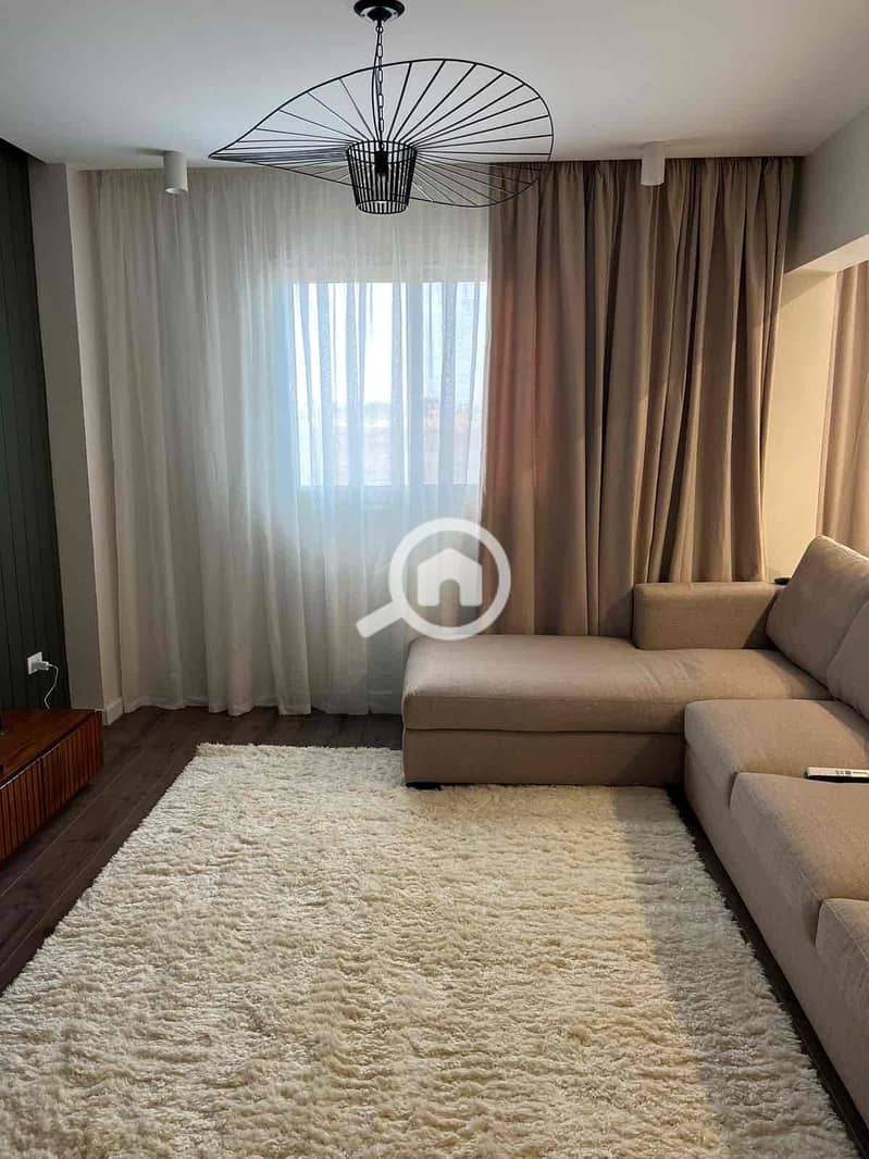 2 6b983ab2-490b-44d8-aaf2-1fbf5062c1bd. jpg