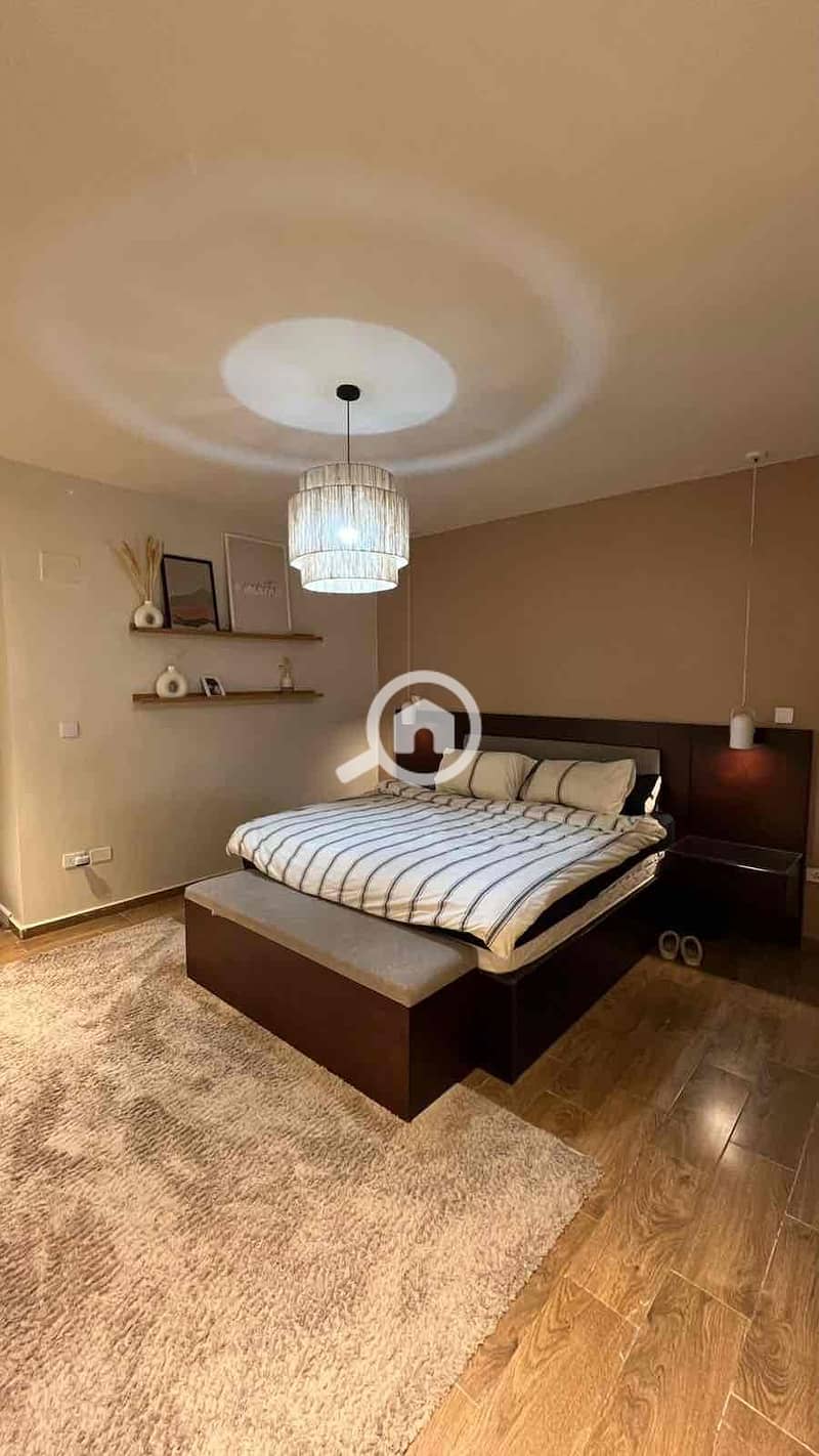 7 1a27675a-f6d5-44ac-89e0-cc49209de1cb. jpg