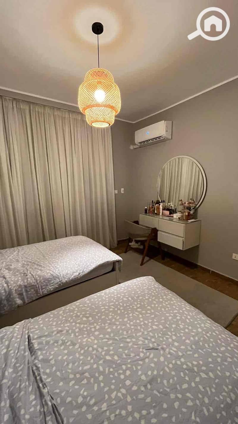 8 f3a282b5-ab2c-4480-8933-d36d341733f9. jpg