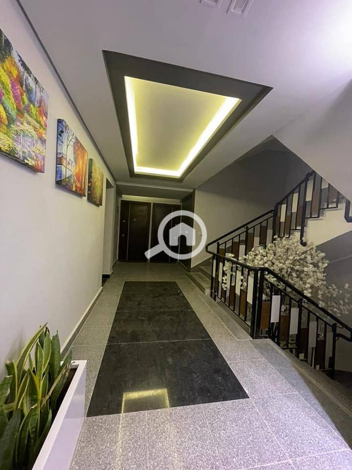 6 316955842_10221509780760646_6856304451856982515_n. jpg