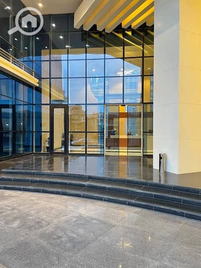 Retail for Sale in New Cairo, Cairo - 557041550_2293845044371021_4644488257680851452_n. jpg