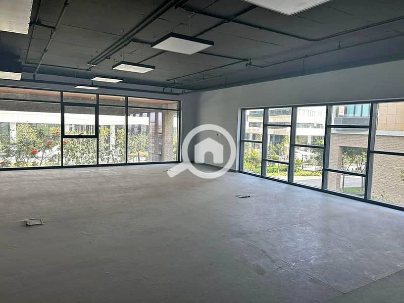 2 WhatsApp Image 2024-09-10 at 15.39. 43_affc8835. jpg