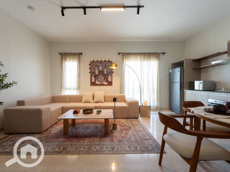 9 e3519fef-671f-4800-abd7-c02c0cf88ae7. jpg