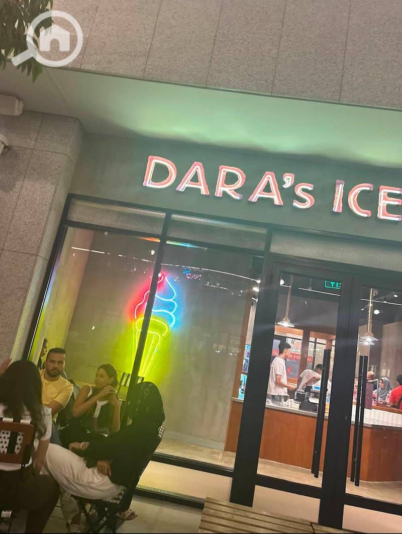 2 faebf331-9d86-4099-a0e8-6cb0f2e90c07. jpg