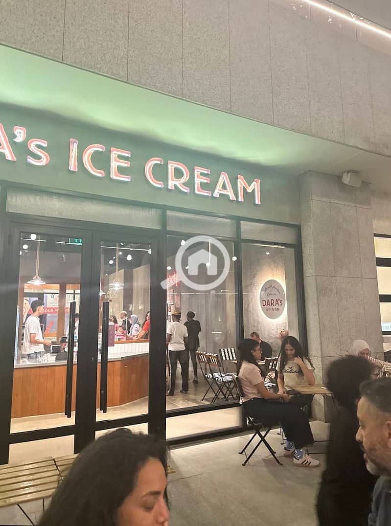 4 c6c78876-290c-4244-abec-bd81485c52f7. jpg