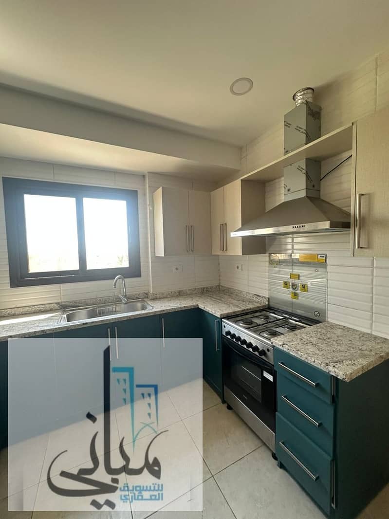 4 1a58843d-28b8-4b7a-a739-a1df80374624. jpeg