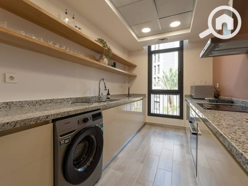 5 3c437c38-85a5-40b0-98bb-566e2649ac28. jpg