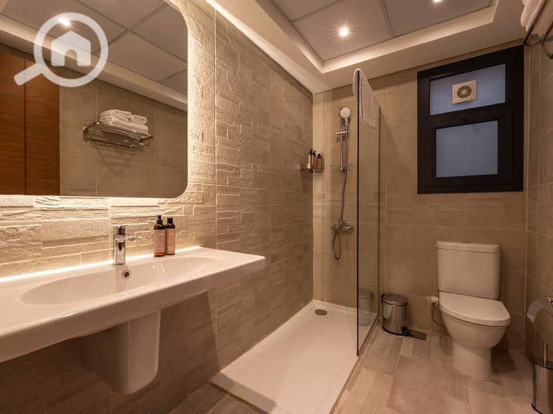 6 4d1f3199-6a84-4c96-a5d0-92bd3a1a449a. jpg