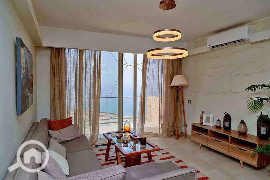 8 101939135_582346669346242_2567853919868031637_n. jpg