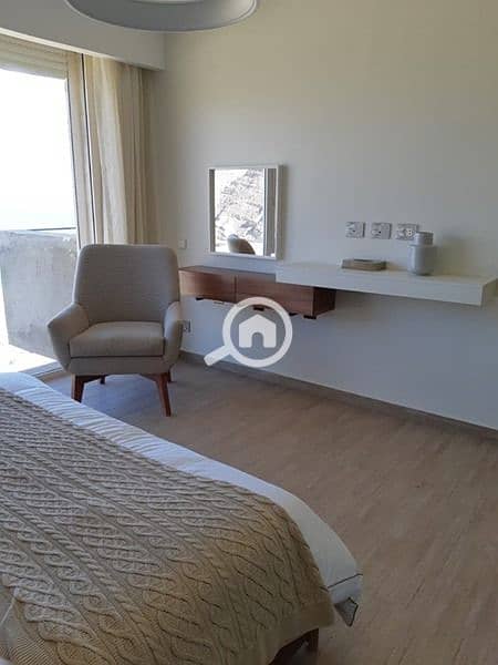 10 120752489_664815481099360_7625894582405503472_n. jpg