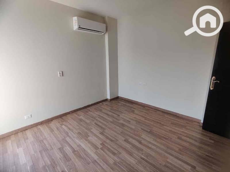 5 15ceb916-de31-45b5-8c17-55320d02142b. jpg