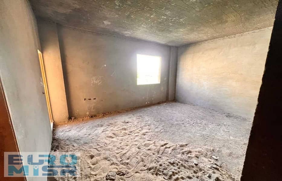 5 WhatsApp Image 2025-09-08 at 1.50. 19 PM (4). jpeg