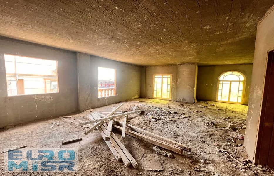 12 WhatsApp Image 2025-09-08 at 1.50. 21 PM (1). jpeg