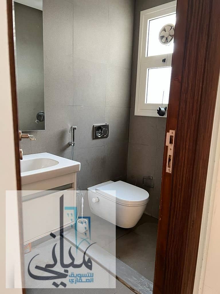 2 4d525367-a6fa-48d5-9f76-32d5e66623b4. jpeg