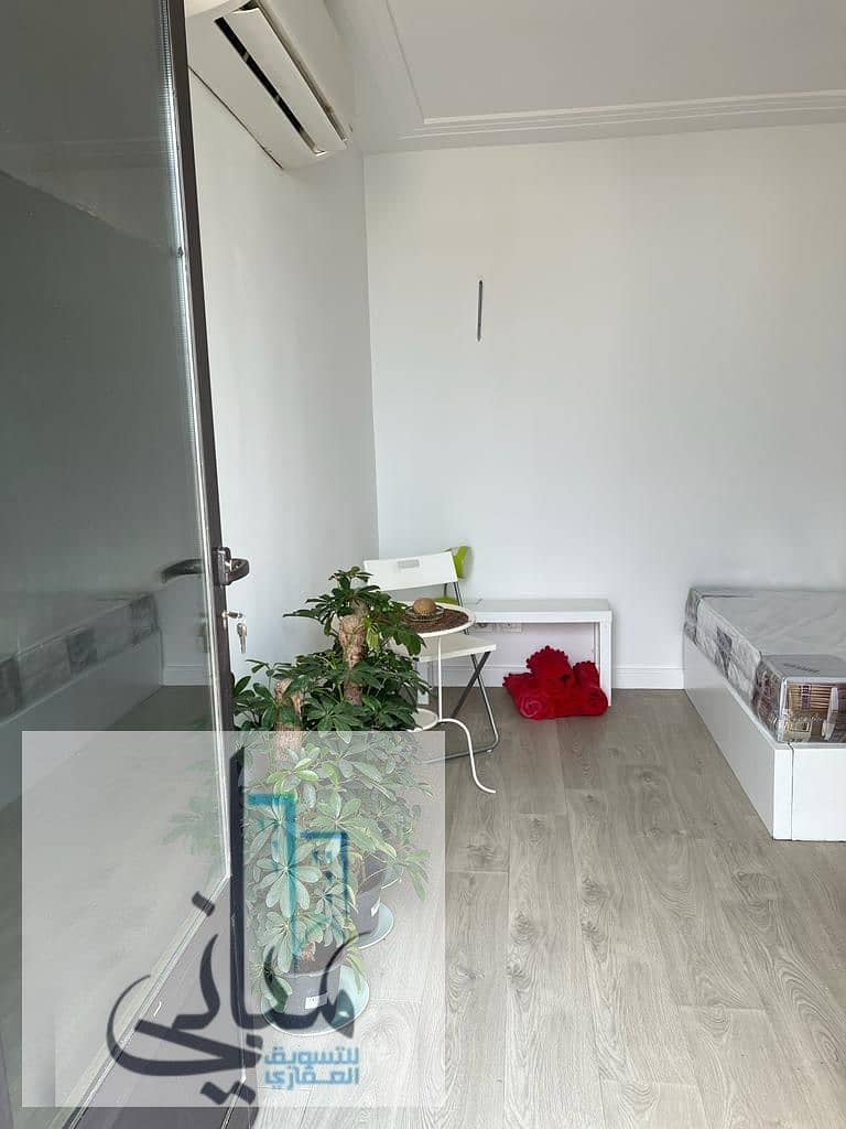 3 30ceed6d-46a0-4347-89af-360cac534ca5. jpeg