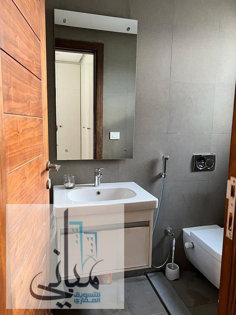 13 f63cb608-b686-48d5-96fb-1dce40723ced. jpeg