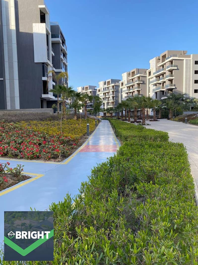 9 02426fc5-bb29-4a0a-9b27-0c51f7eb3a4a. jpg