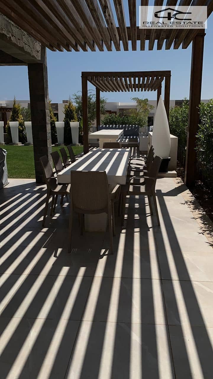 8 WhatsApp Image 2025-10-27 at 6.32. 29 PM (1). jpeg