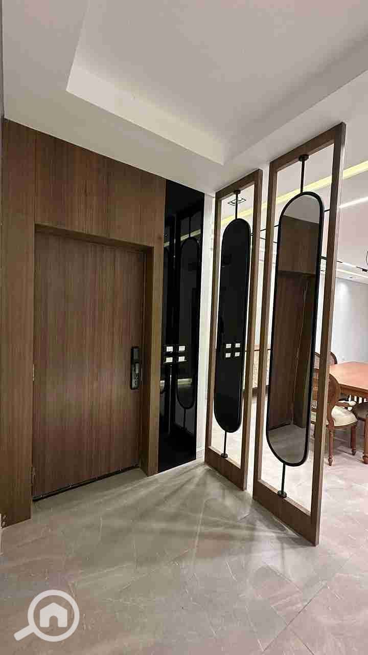 1000139980. jpg 1000139980. jpg