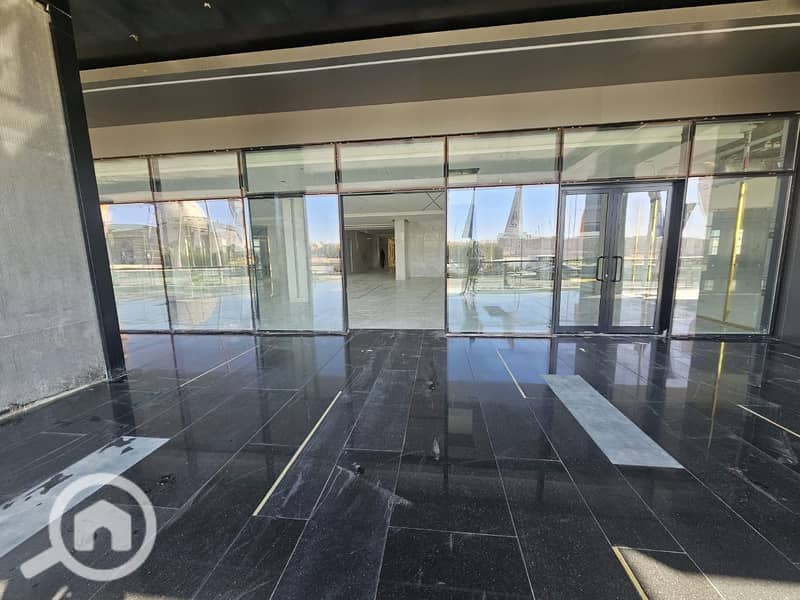 4 WhatsApp Image 2025-10-20 at 8.15. 17 PM (1). jpeg