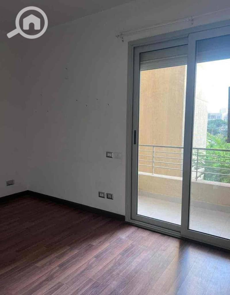 8 02e9fab6-8cad-4436-a062-70fa30f1ede0. jpg