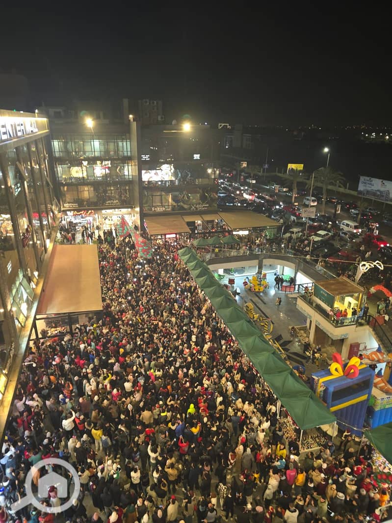 9 0140d257-e7a3-4dee-a3f5-73dae29ec8bb. jpg