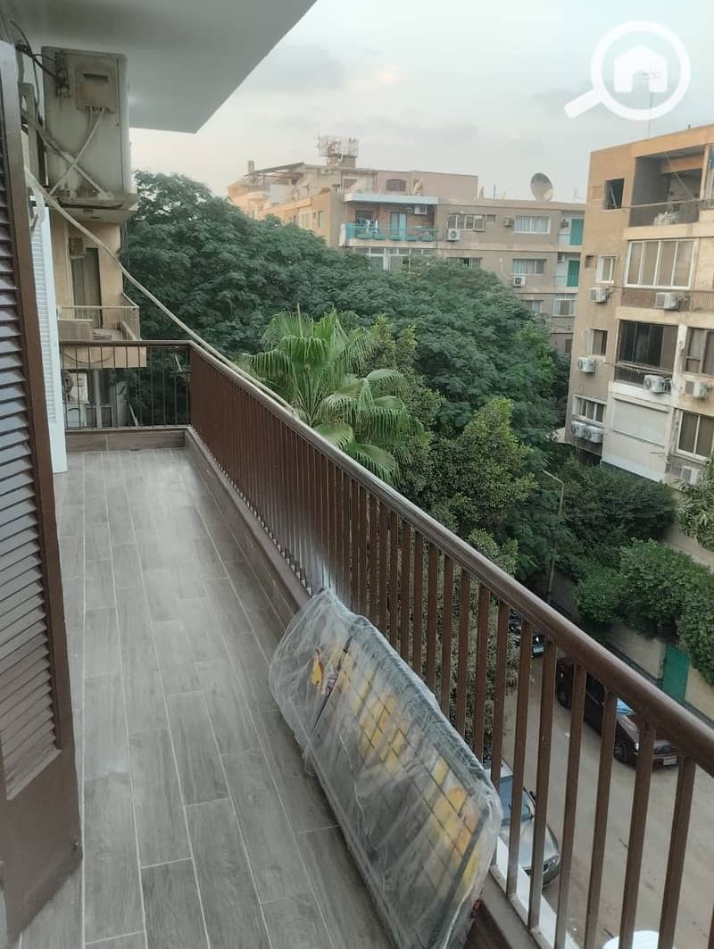 12 3bbaf6bf-017c-4119-8b42-32eeed2b7d63. jpeg