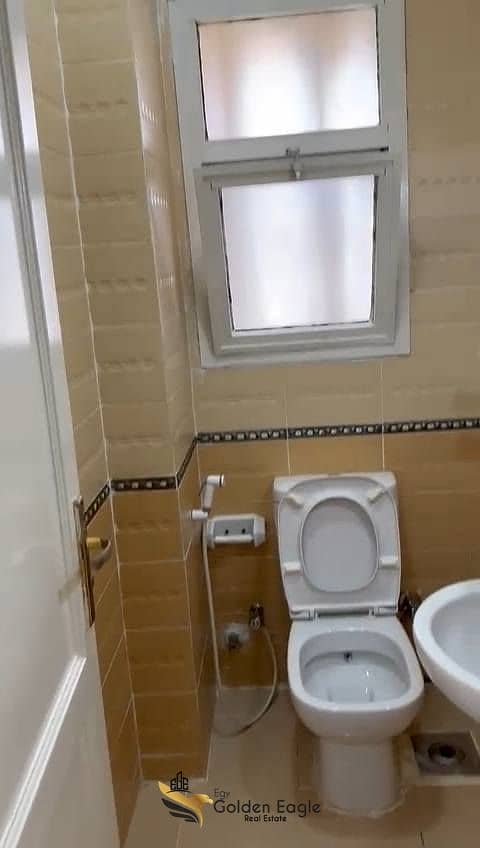 8 572738037_1497782381452289_8026417870997805661_n. jpg