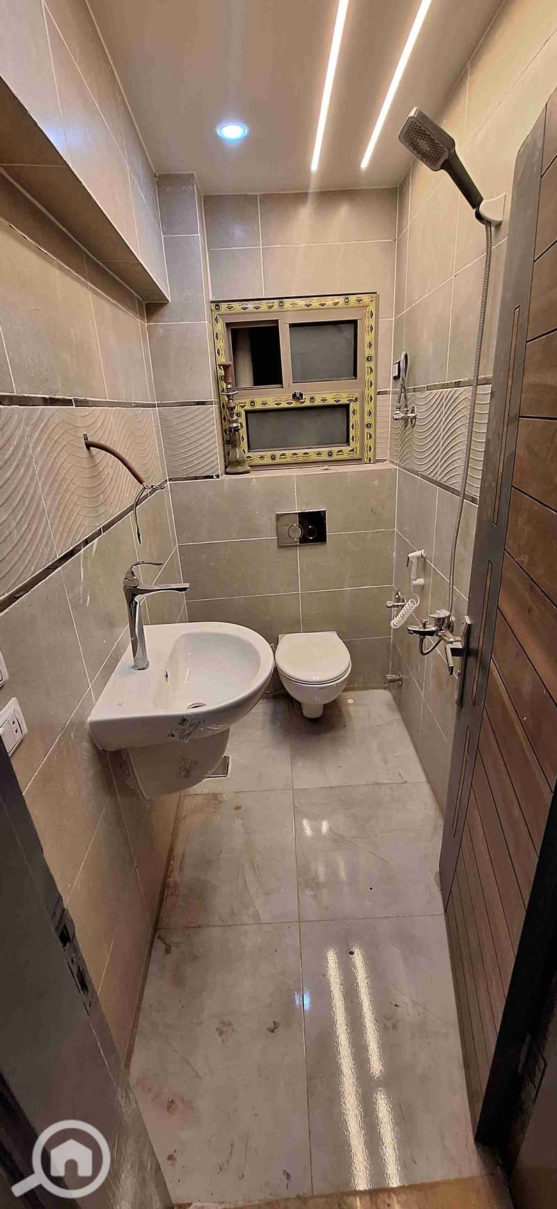 9 20250508_223623. jpg