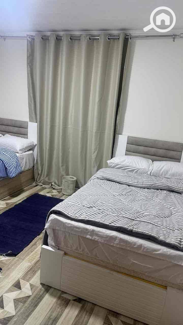 7 88555198-f2b8-48d4-8a06-36eb798781ba. jpg