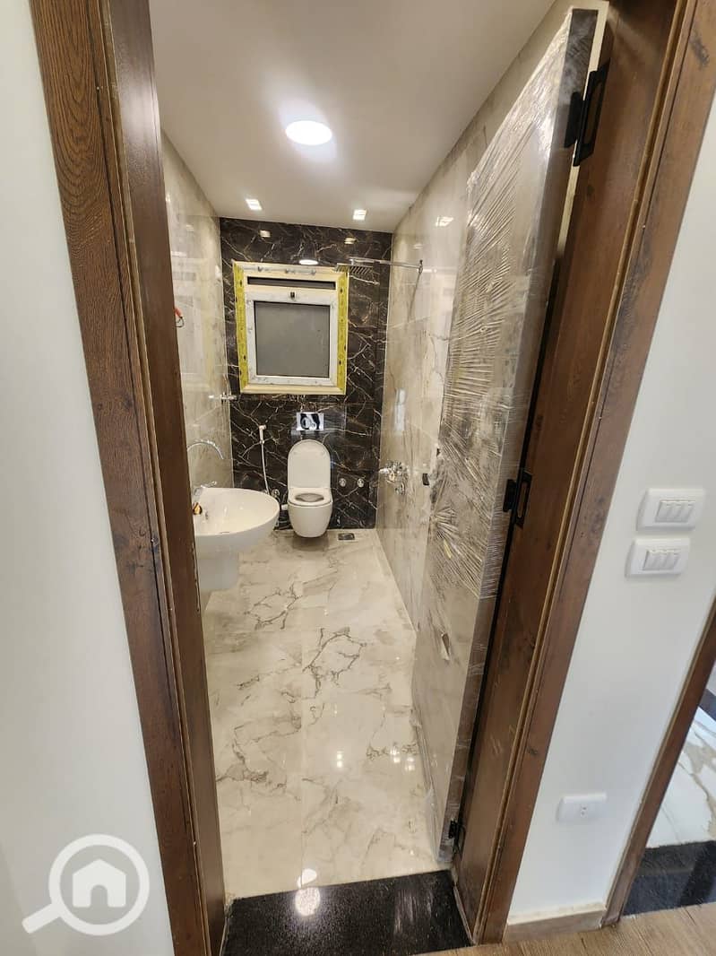 5 WhatsApp Image 2025-10-13 at 7.13. 50 PM. jpeg