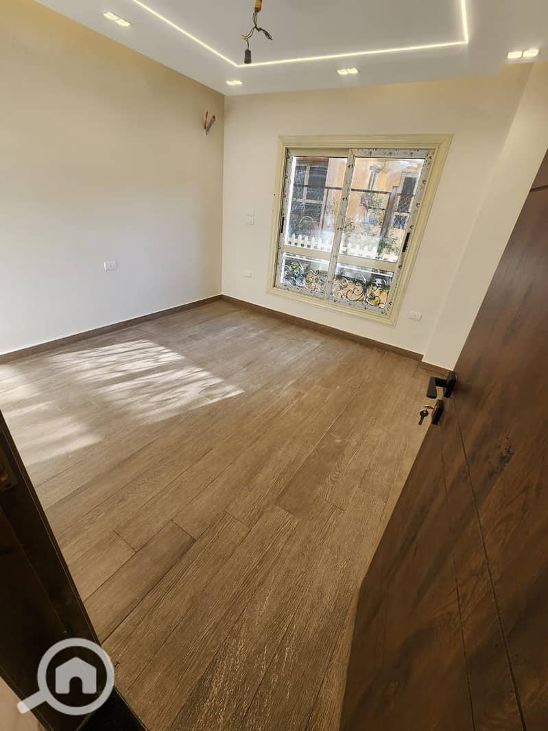 10 WhatsApp Image 2025-10-13 at 7.13. 53 PM (4). jpeg