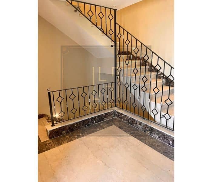 2 WhatsApp Image 2025-10-08 at 1.26. 09 PM (1). jpg