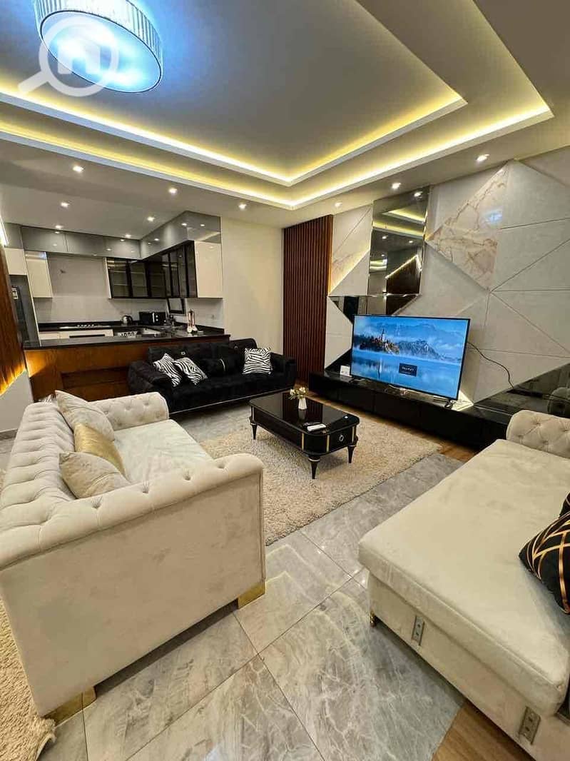 8 c9823c9d-597d-4809-8cfe-d59ed2cec068. jpg