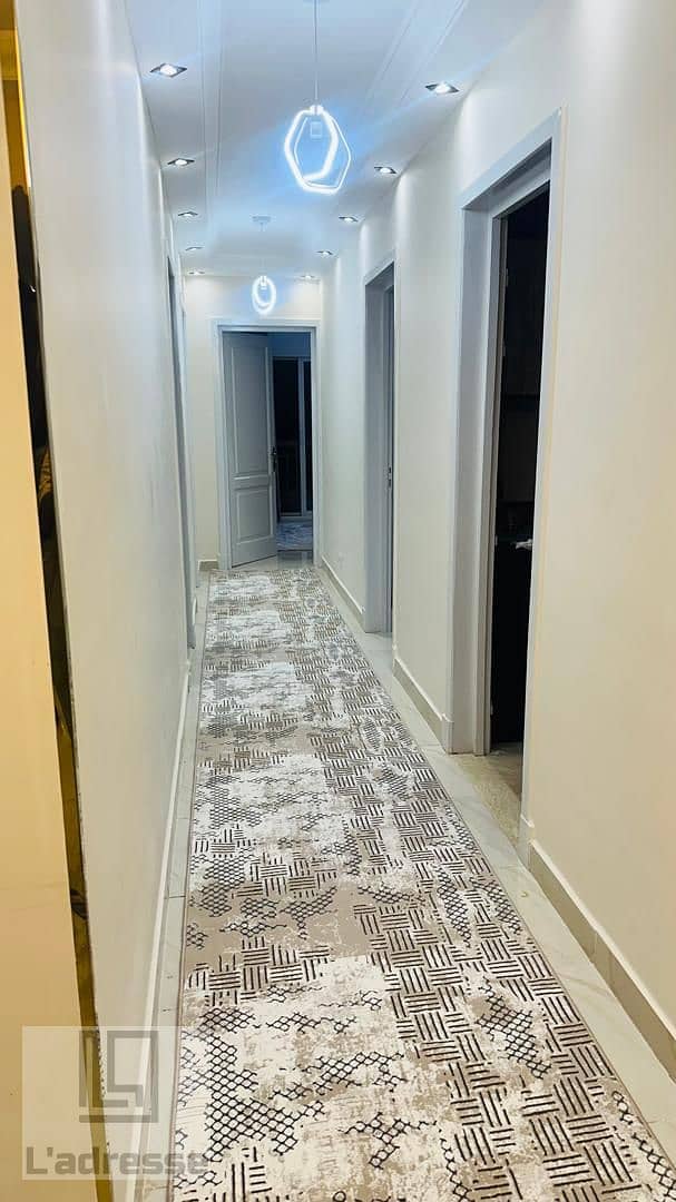 2 WhatsApp Image 2025-10-30 at 17.20. 28_373d4ecb. jpg