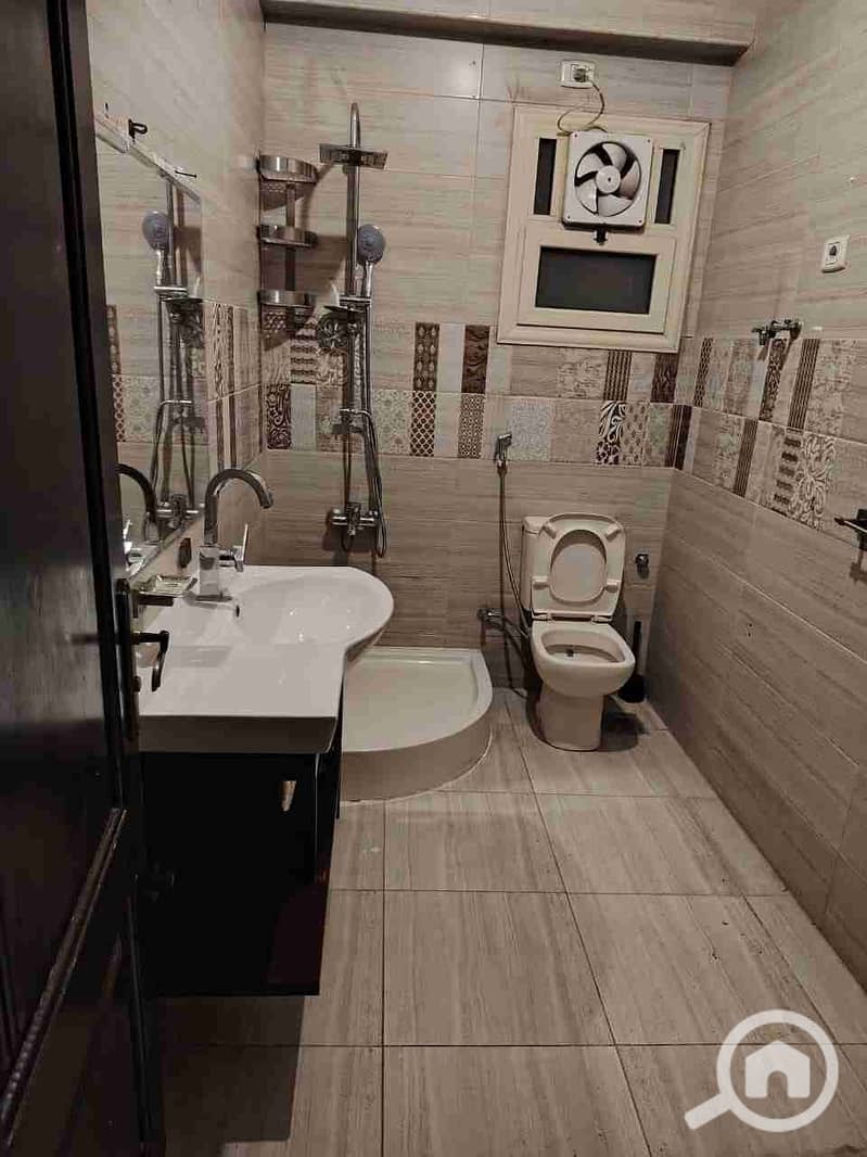 1002650109. jpg 1002650109. jpg