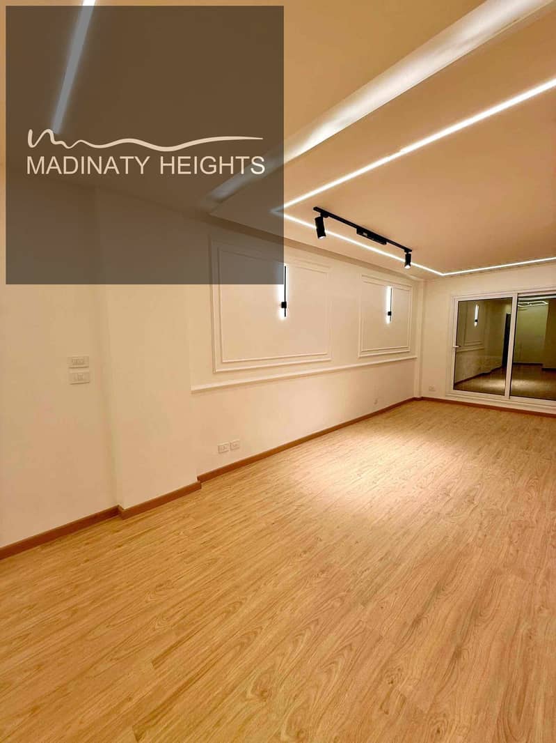 2 4cafd86b-d193-4145-9498-31310864813f. jpg