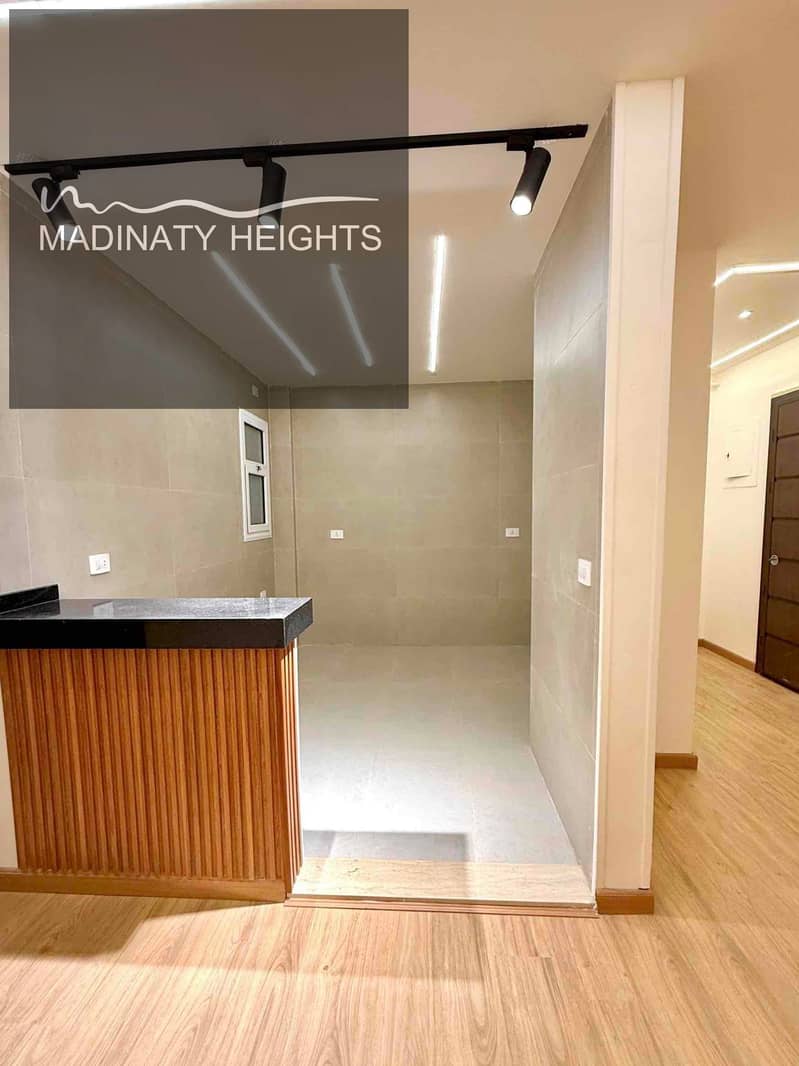 3 193ae465-b479-45e2-9408-636c4a0a219d. jpg