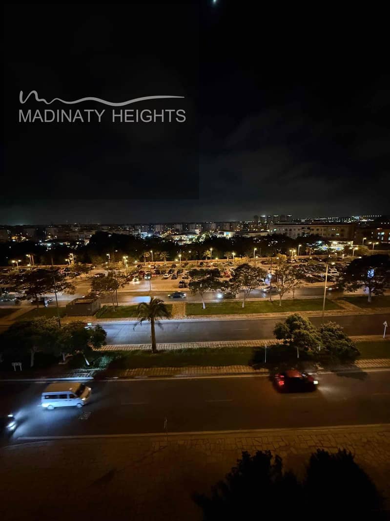 8 c3b1cc65-87a4-4821-ae57-371bf4b453c9. jpg