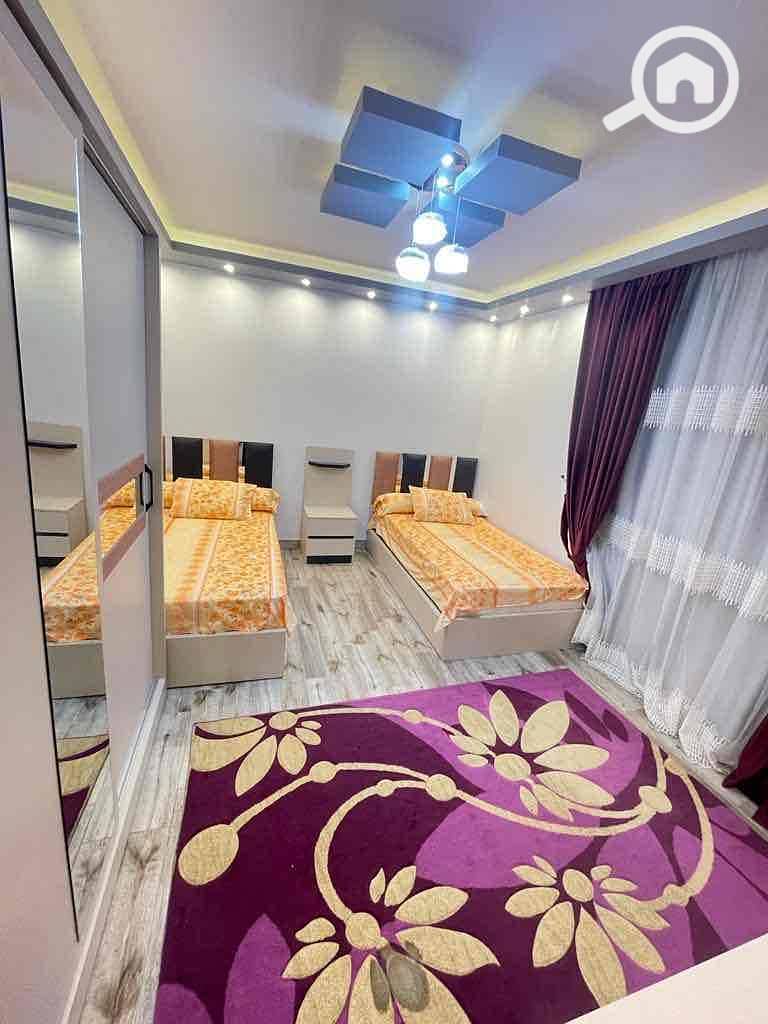 4 81ef04bf-5047-43f6-a9ae-c48f4cf18c6c. jpg