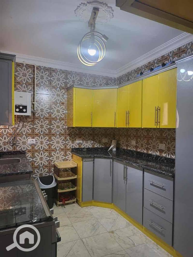 4 3b35dd78-eb49-4c2d-b649-66a5388524e8. jpg