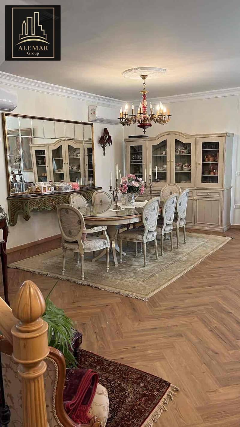 12 6a9b1d81-2b86-42cc-99d8-29f5347e492b. jpg