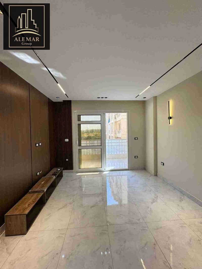 1000539638. jpg 1000539638. jpg