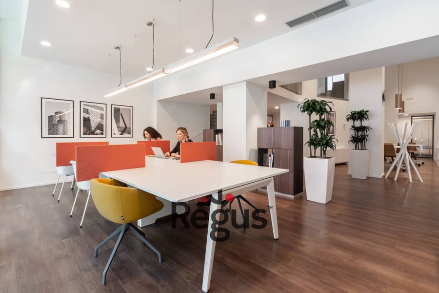 6 Regus Milan Via Broletto 5546 Milan Italy Coworking Space 3. jpg