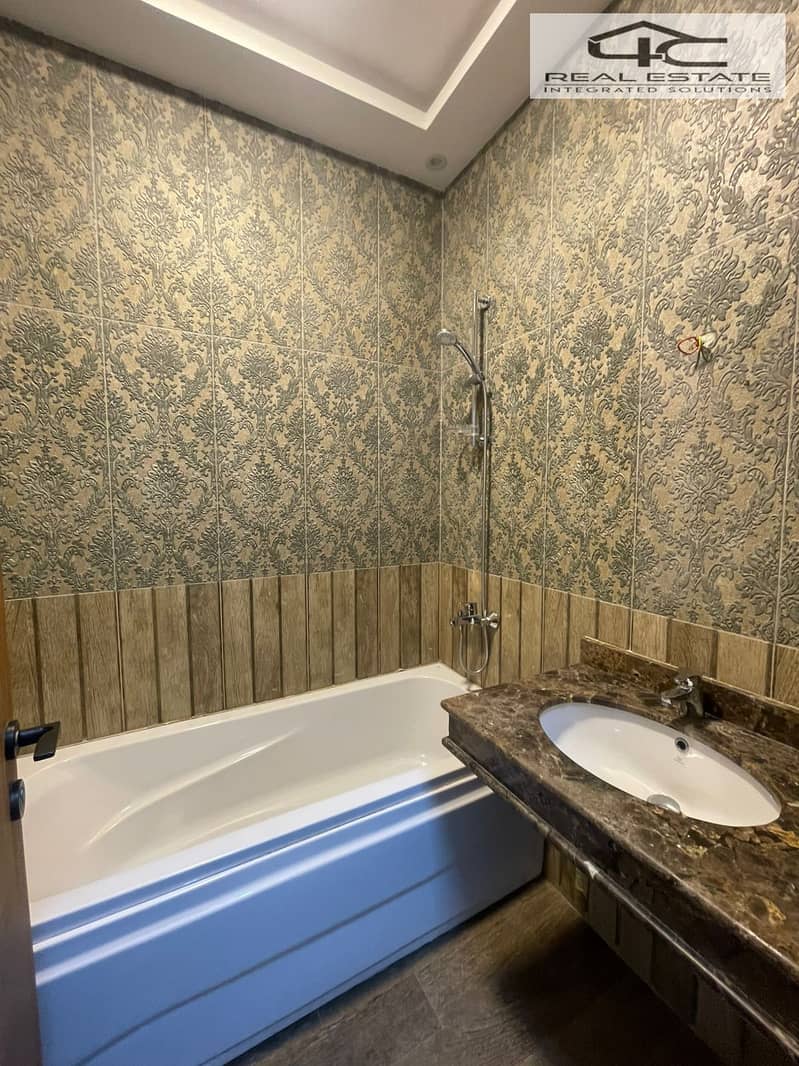 6 WhatsApp Image 2025-10-30 at 10.34. 24 PM. jpeg