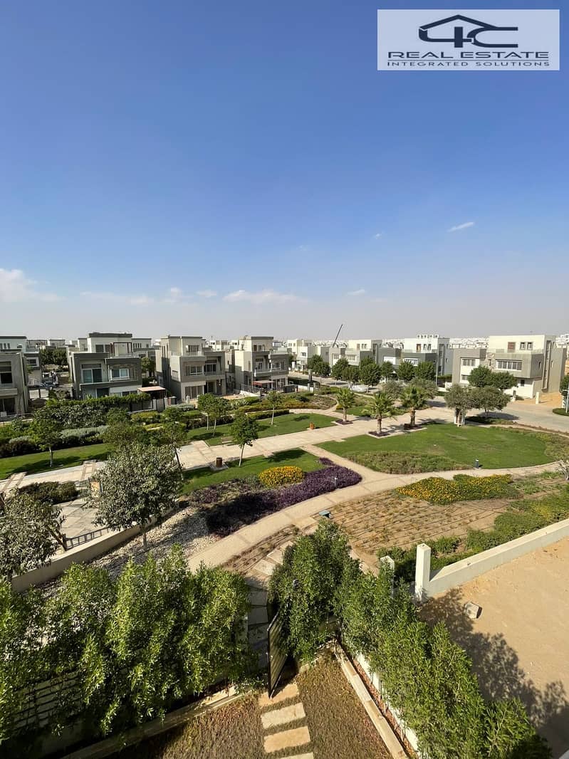 10 WhatsApp Image 2025-10-30 at 10.34. 20 PM. jpeg