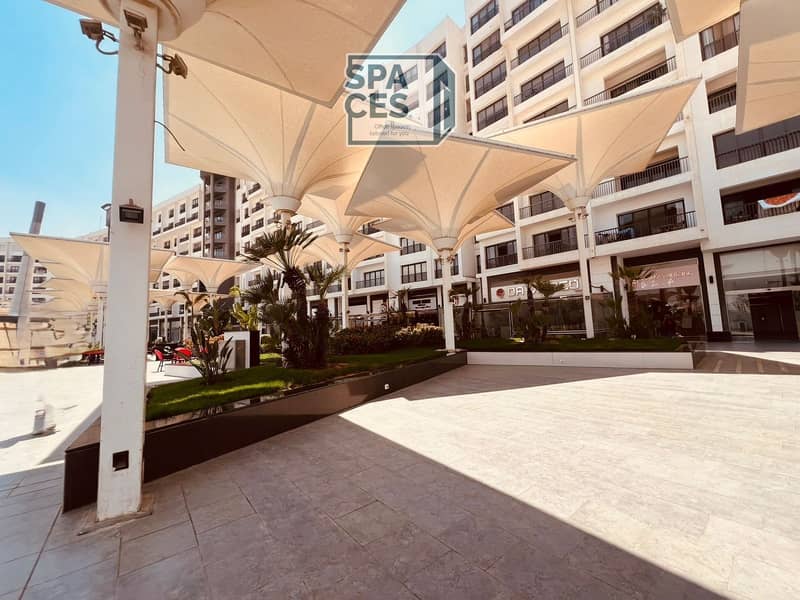 4 bdd50637-85b0-4c85-a779-ff2e73c3bb18. jpg